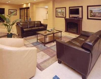 фото отеля Comfort Inn & Suites Coldwater