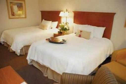 фото отеля Hampton Inn Columbus Airport