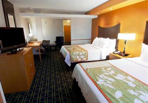 фото отеля Fairfield Inn & Suites Milledgeville
