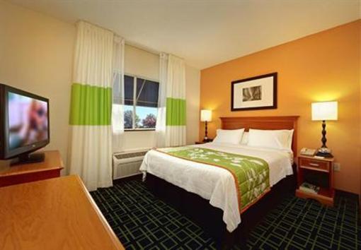 фото отеля Fairfield Inn & Suites Pigeon Forge