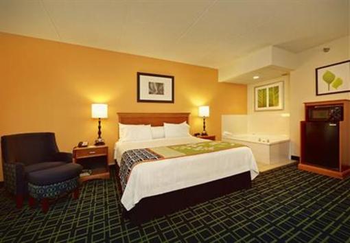 фото отеля Fairfield Inn & Suites Pigeon Forge