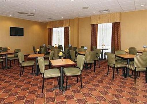 фото отеля Holiday Inn Express & Suites - Harrisburg West