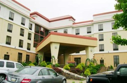 фото отеля Holiday Inn Express & Suites - Harrisburg West