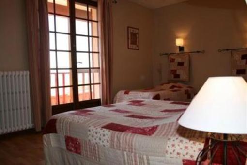 фото отеля Hotel Reves d'Ocres