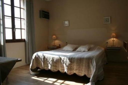 фото отеля Hotel Reves d'Ocres