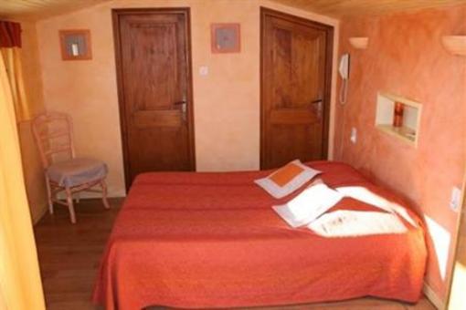 фото отеля Hotel Reves d'Ocres