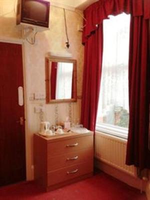 фото отеля Westbank Guest HouseTorquay