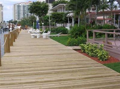 фото отеля Holiday Isle Yacht Club