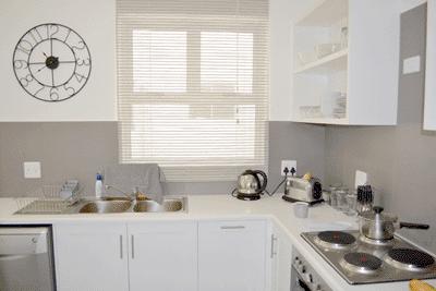 фото отеля Luxury Self-Catering Seaside Apartments at Sunrise Beach
