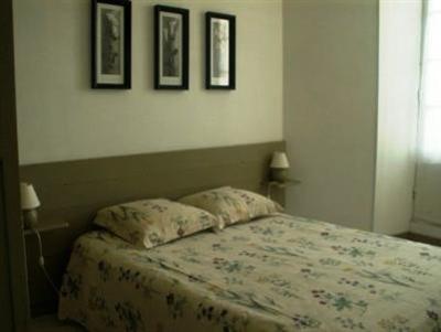 фото отеля Le Mole Apartment La Flotte
