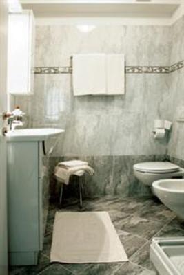фото отеля Residence Hotel Miralago