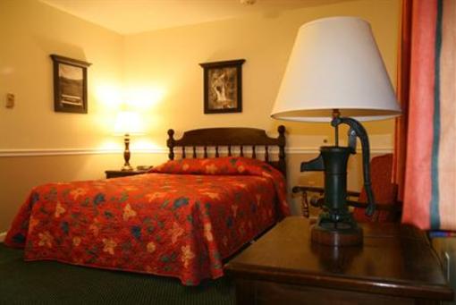 фото отеля Yankee Inn