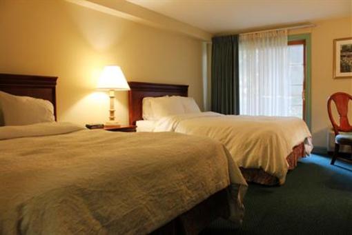 фото отеля Yankee Inn
