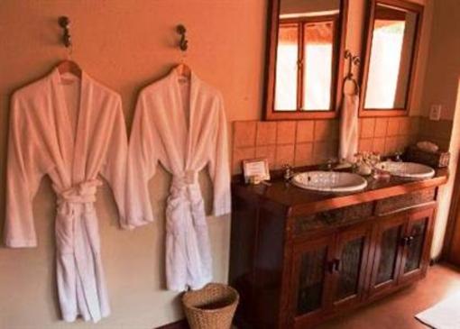 фото отеля Shibula Lodge & Bush Spa