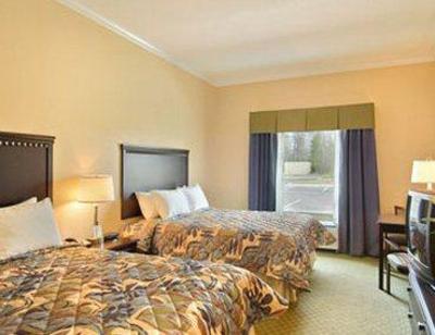 фото отеля Days Inn & Suites Port Wentworth-North Savannah
