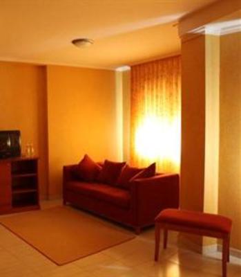 фото отеля Hotel Dinajan