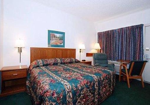 фото отеля Econo Lodge Topeka