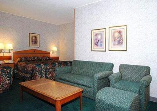 фото отеля Econo Lodge Topeka