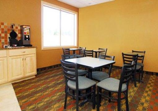 фото отеля Quality Inn East Indianapolis