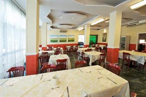 фото отеля Hotel Plaza Cattolica