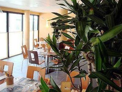 фото отеля Ibis Paris Marne La Vallee Val d'Europe