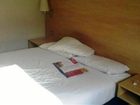 фото отеля Travelodge Gatwick Airport