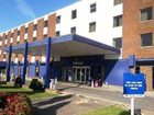 фото отеля Travelodge Gatwick Airport