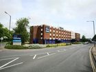 фото отеля Travelodge Gatwick Airport