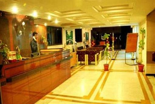 фото отеля Hotel Saratha Rajans