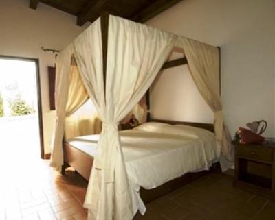 фото отеля Azienda Agricola Sinisi Farmhouse Cerveteri