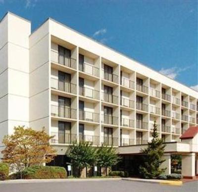 фото отеля Clarion Inn Knoxville
