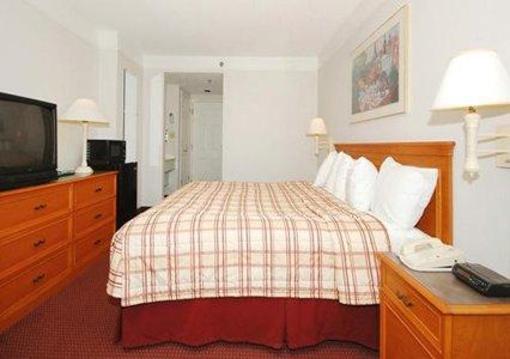 фото отеля Clarion Inn Knoxville
