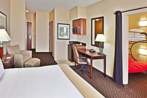 фото отеля Holiday Inn Express Hotel & Suites Miami