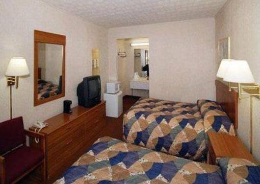 фото отеля Rodeway Inn Civic Center Roanoke (Virginia)