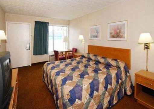 фото отеля Rodeway Inn Civic Center Roanoke (Virginia)