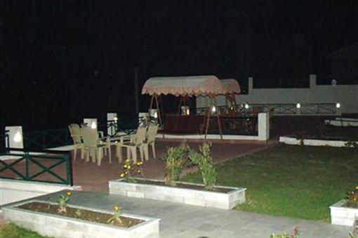 фото отеля Hotel Kalinga Grand