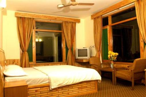 фото отеля Hotel Kalinga Grand
