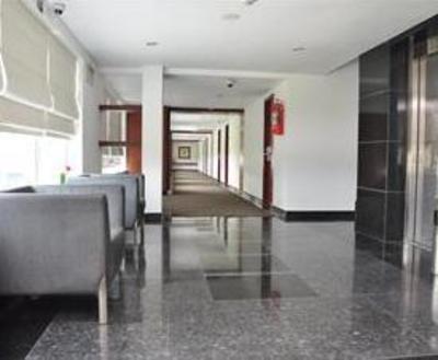 фото отеля Hotel Centre Point Chennai