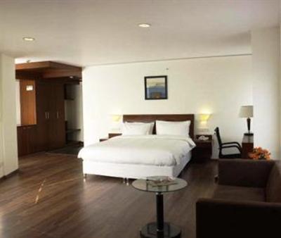 фото отеля Hotel Centre Point Chennai