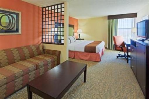 фото отеля Holiday Inn Harrisonburg