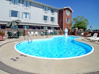 фото отеля Econo Lodge Inn & Suites Chillicothe