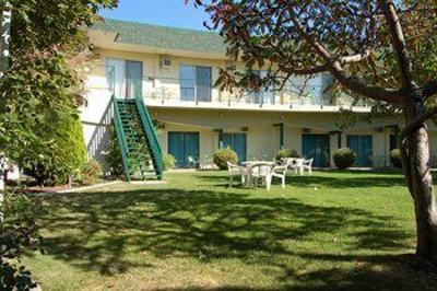 фото отеля Summerland Motel