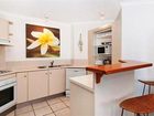 фото отеля Parkshores Sunshine Beach Holiday Apartments Noosa