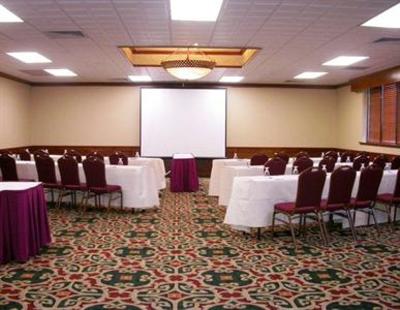 фото отеля Holiday Inn Visalia Hotel & Conf Center