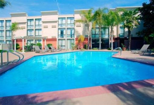 фото отеля Holiday Inn Visalia Hotel & Conf Center