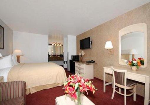 фото отеля Quality Inn South Bluff