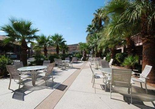 фото отеля Quality Inn South Bluff
