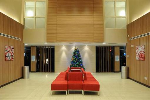 фото отеля Holiday Inn Express Hotel & Suites Bonnyville