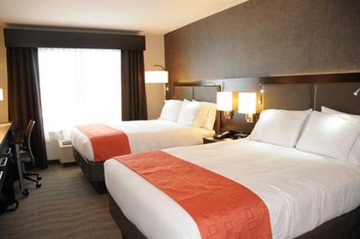 фото отеля Holiday Inn Express Hotel & Suites Bonnyville