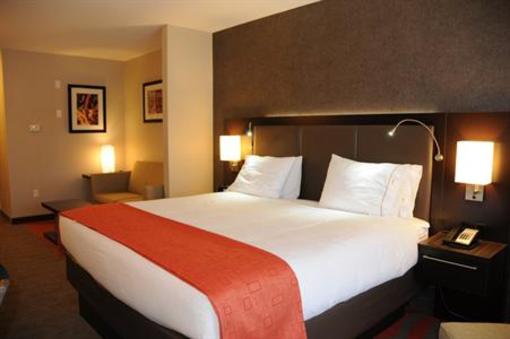 фото отеля Holiday Inn Express Hotel & Suites Bonnyville